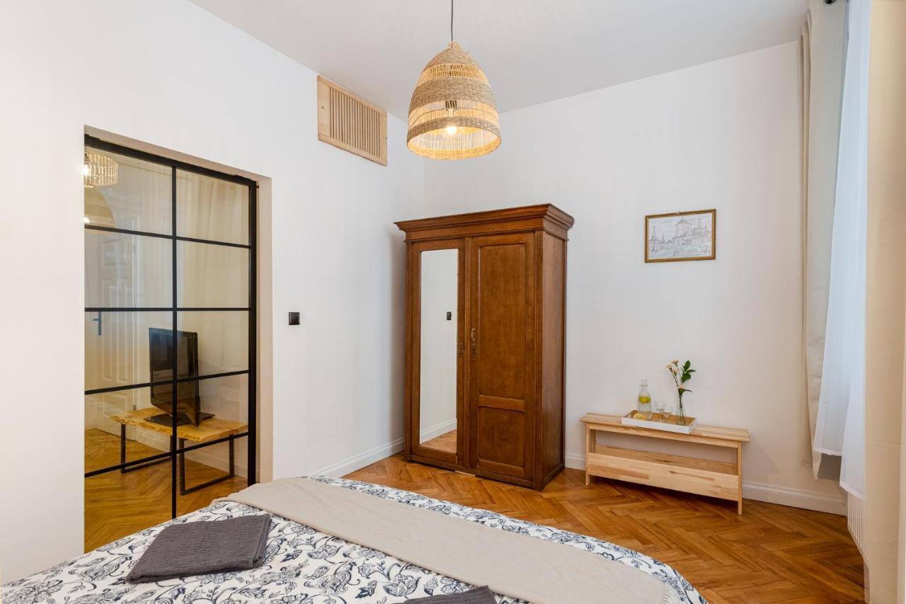 Appartement Charming Aparments In Perfect Location à Cracovie Extérieur photo